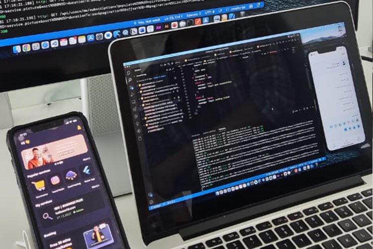Mobile app 1 شركة تصميم تطبيقات جوال مخصصة في السعودية